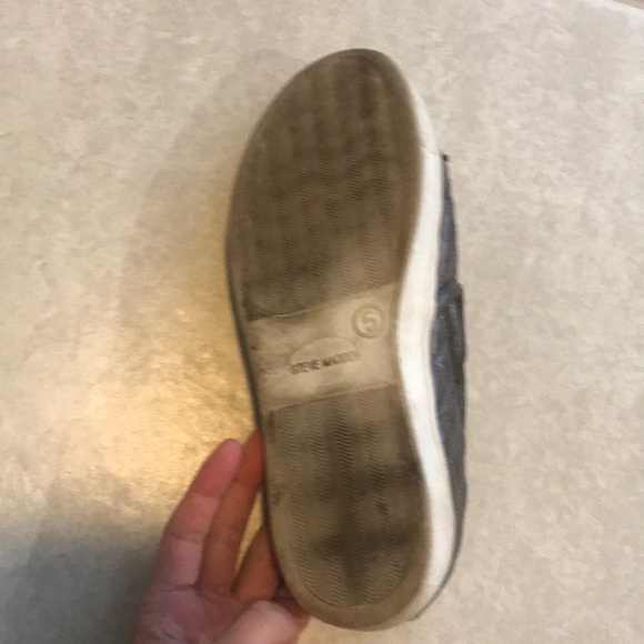 Girls silver Steven madden slip-on shoes size 5 - Picture 5 of 5